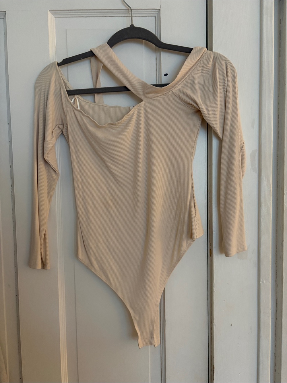 Le Lis Beige Ribbed One-Shoulder Long Sleeve Bodysuit